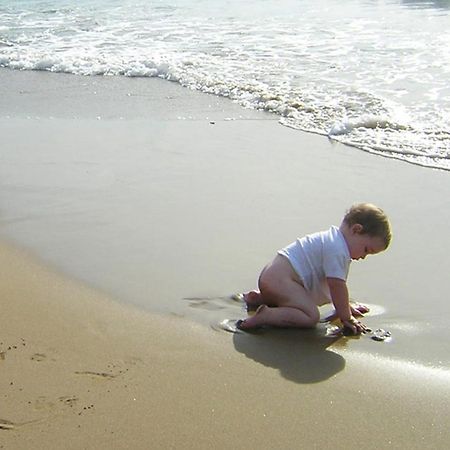 Beachfront Vacation Home Eftichia Agios Gordios  Esterno foto